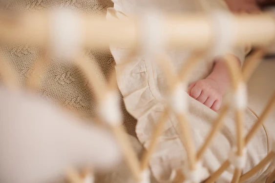 Laken Ledikant Ruffle beige