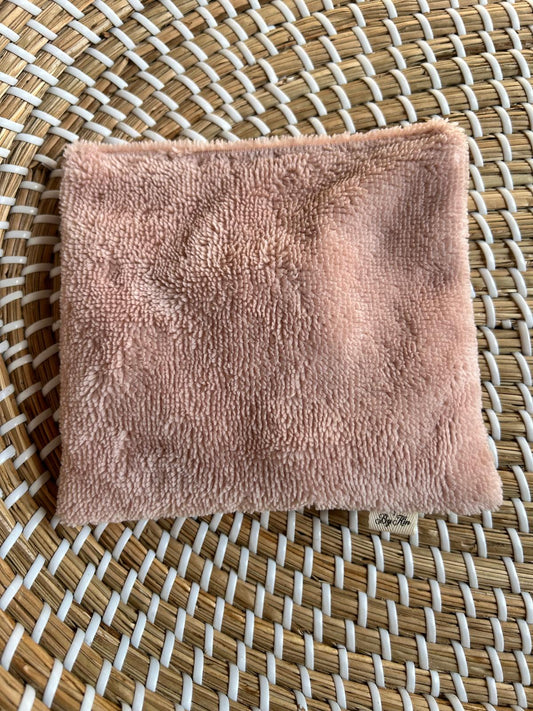 Sensorisch zakje rammelaar roze teddy